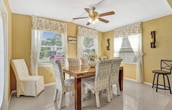 2301 SW 86th Ter, Davie, FL 33324