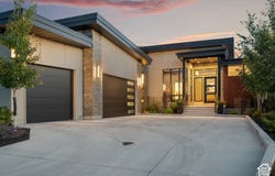 718 S NEBO Cir, Woodland Hills, UT 84653