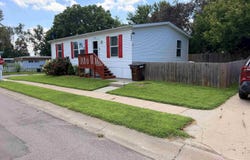 4401 N 19th Street, Lincoln, NE 68521