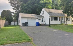 35 Brook Road, Enfield, CT 06082