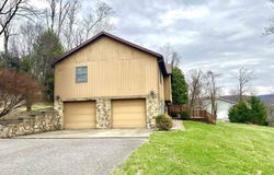1200 Morningside Drive, Morgantown, WV 26508