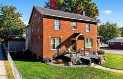 901 SPRINGHILL RD, STAUNTON, VA 24401