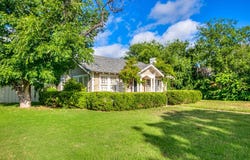 321 S Adams St, San Angelo, TX 76901