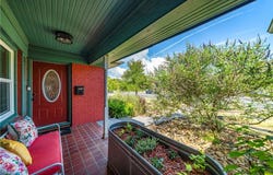 345 Doddridge Street, Corpus Christi, TX 78411