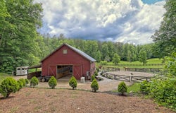 3622 Sandy Ford Road, Clayton, GA 30525