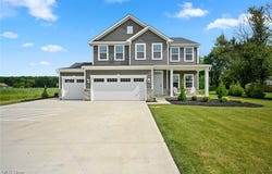 4621 Poe Road, Medina, OH 44256