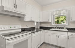 33 Creamery Rd, Egremont, MA 01230