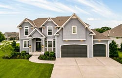 15801 Canterbury Street, Overland Park, KS 66224