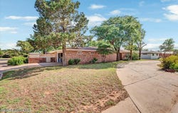 1704 E Buckley Street, Brownfield, TX 79316