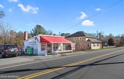 45 Cassville Road, Jackson, NJ 08527