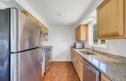 605 COTTONWOOD AVE, Tillamook, OR 97141