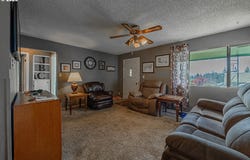 900 W 17TH ST, Coquille, OR 97423