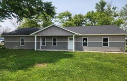 313 E Wall Street, Worden, IL 62097