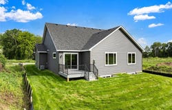 13566 Blackbird Way, Rosemount, MN 55068