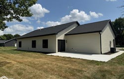 2001 W River Drive, Humboldt, IA 50548