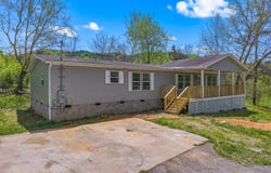 381 Hickory Valley Rd, Maynardville, TN 37807