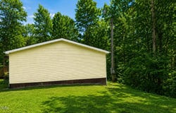 135 Harold Brooks Lane, Oneida, TN 37841