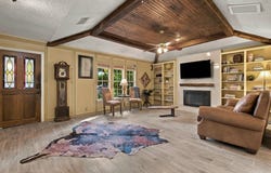 1016 Meadows Drive, Corinth, TX 76208