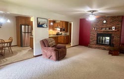 2222 Ravens Point, Quincy, IL 62305