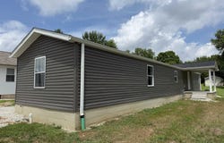 1020 E Glezen Street, Petersburg, IN 47567