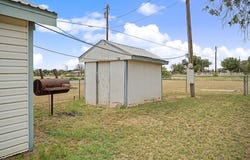 102 N Moss Lake Rd, Big Spring, TX 79720