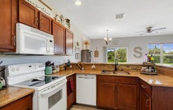 2536 Creekside Drive, Fort Pierce, FL 34981