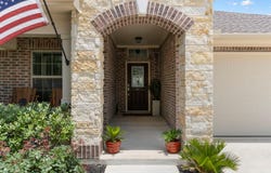 521 Kirkhill ST, Hutto, TX 78634