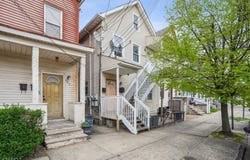 151 Clark Pl, Elizabeth City, NJ 07206-2008