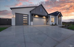 5335 W Haughburn Dr, Eagle, ID 83616