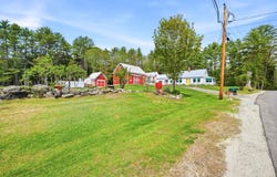 75 Patterson Road, Mechanic Falls, ME 04256