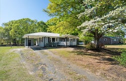 106 Torrington Road, Walhalla, SC 29691