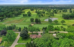 14930 Golf Pkwy, Brookfield, WI 53005