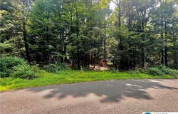 639 Bear Rock Road, Wayne, PA 18436