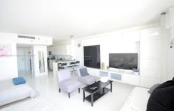100 Lincoln Rd, Miami Beach, FL 33139