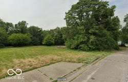 700 N 22nd Street, Terre Haute, IN 47807