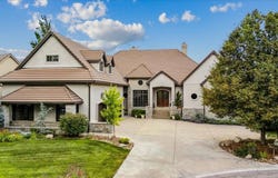 115 E Pine Meadow Ct, Andover, KS 67002