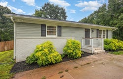 24 Springbrook Court, Wellford, SC 29385