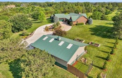 1406 Pondview Ln, McPherson, KS 67460