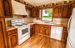 9197 Henderson Road, Otisville, MI 48463