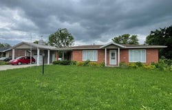731 Easy St, Manchester, OH 45144