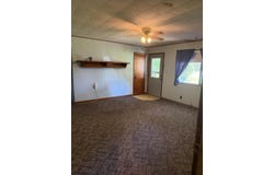 226 Sharp Street, Mountain View, MO 65548