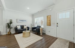784 Lakehaven Lane, Loganville, GA 30052