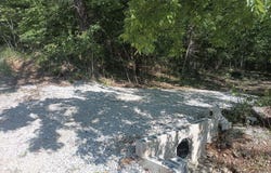 112 Mill Bridge, Lampe, MO 65681