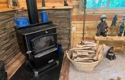 12247 RED PINE LN, White Lake, WI 54491