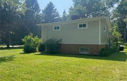 10504 Mulberry Road, Chardon, OH 44024