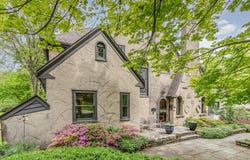 1058 Emerson Road, Park Hills, KY 41011