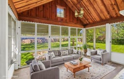 3908 W Kane Avenue, McHenry, IL 60050