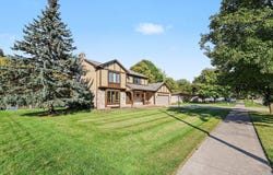 35791 Clarkston Lane, Richmond, MI 48062