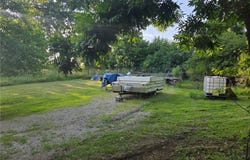 37 Nebraska Drive, Linn Valley, KS 66040