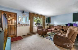 451 Morningside Dr, Twin Falls, ID 83301